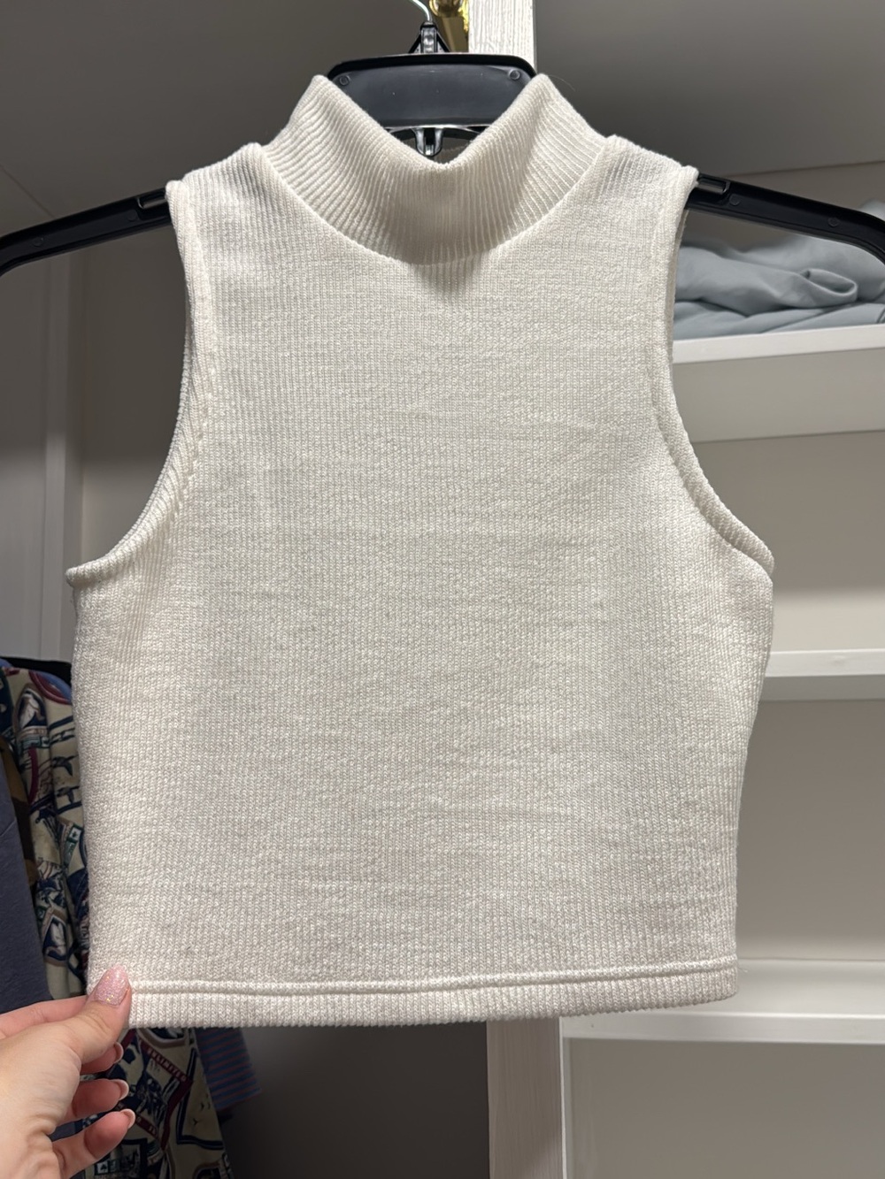 SHEIN Cream Sleeveless Turtleneck Crop Top